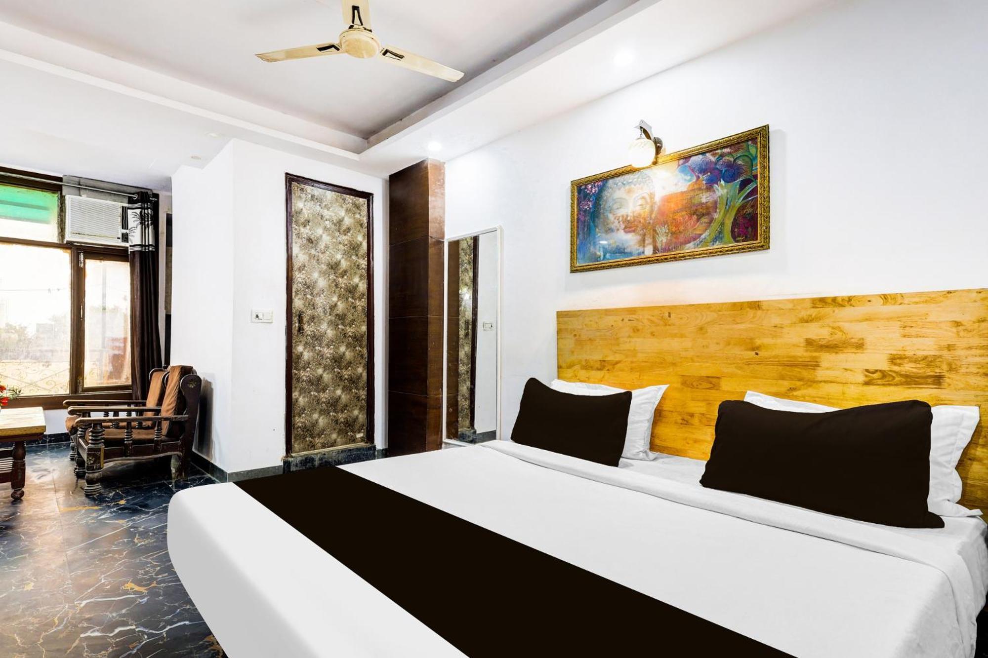 Hotel O Hari Nagar Ashram Нью-Дели Экстерьер фото