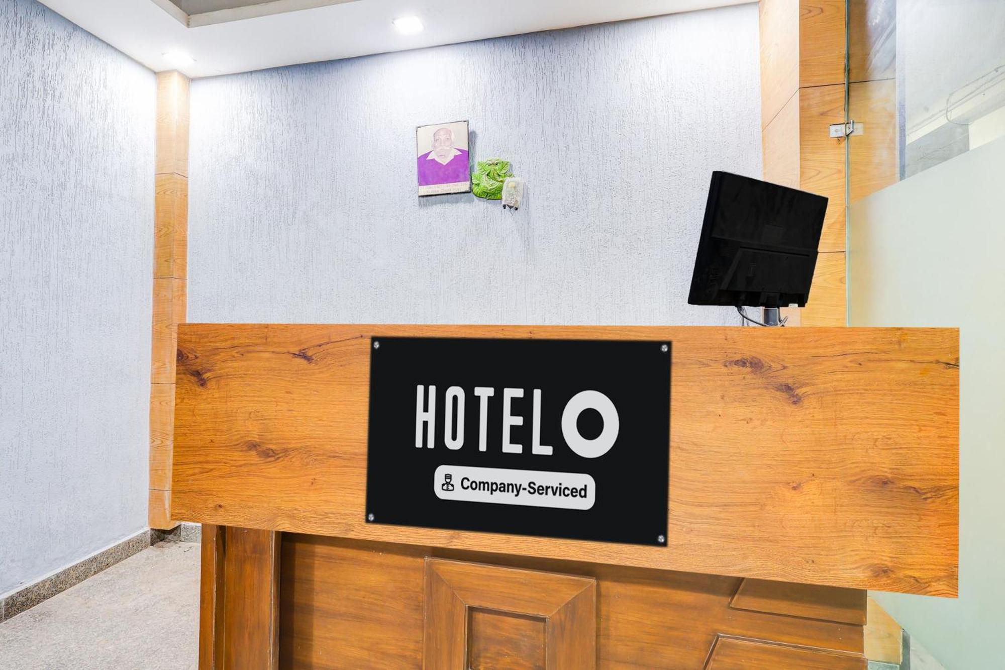 Hotel O Hari Nagar Ashram Нью-Дели Экстерьер фото