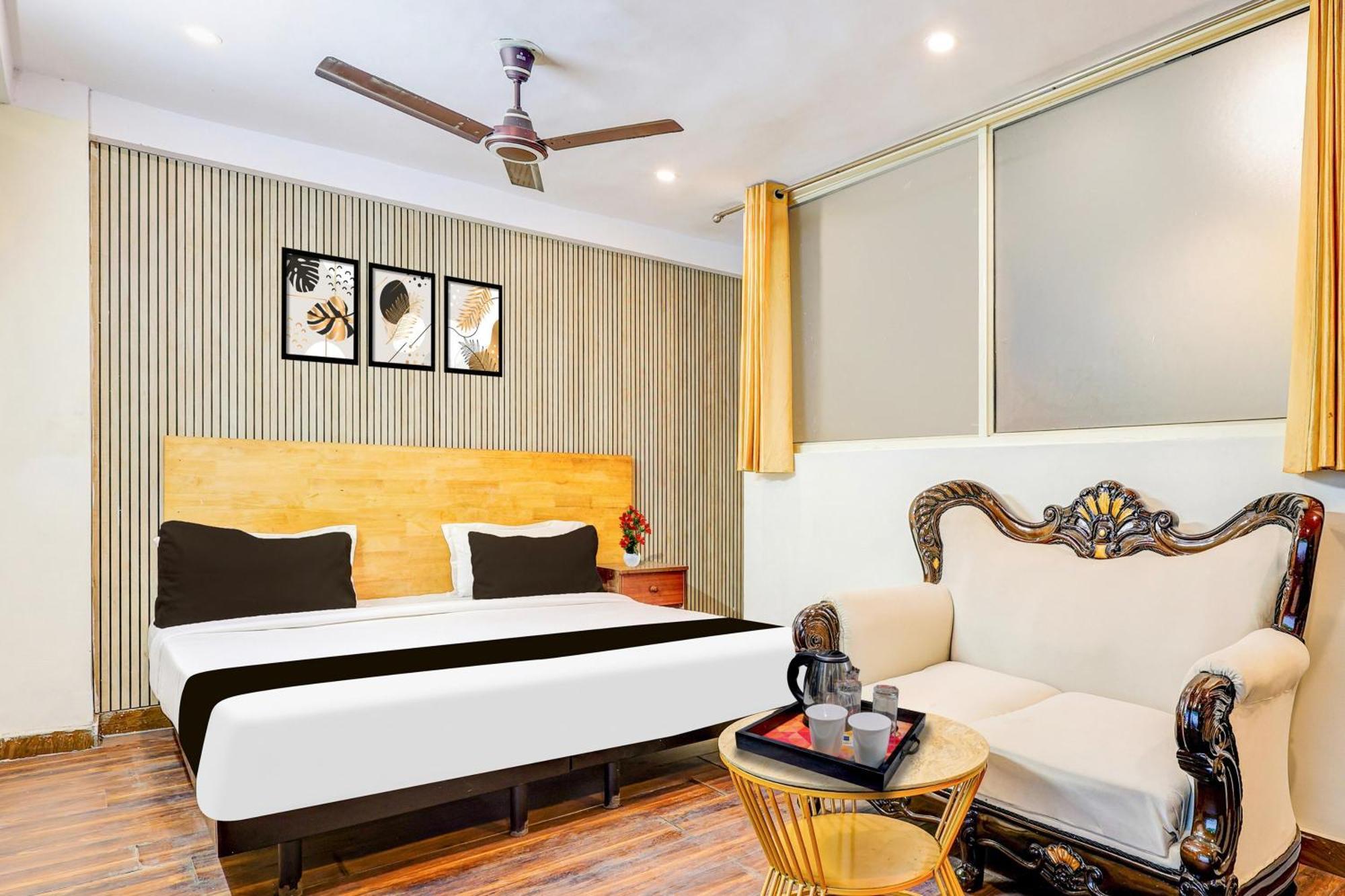 Hotel O Hari Nagar Ashram Нью-Дели Экстерьер фото